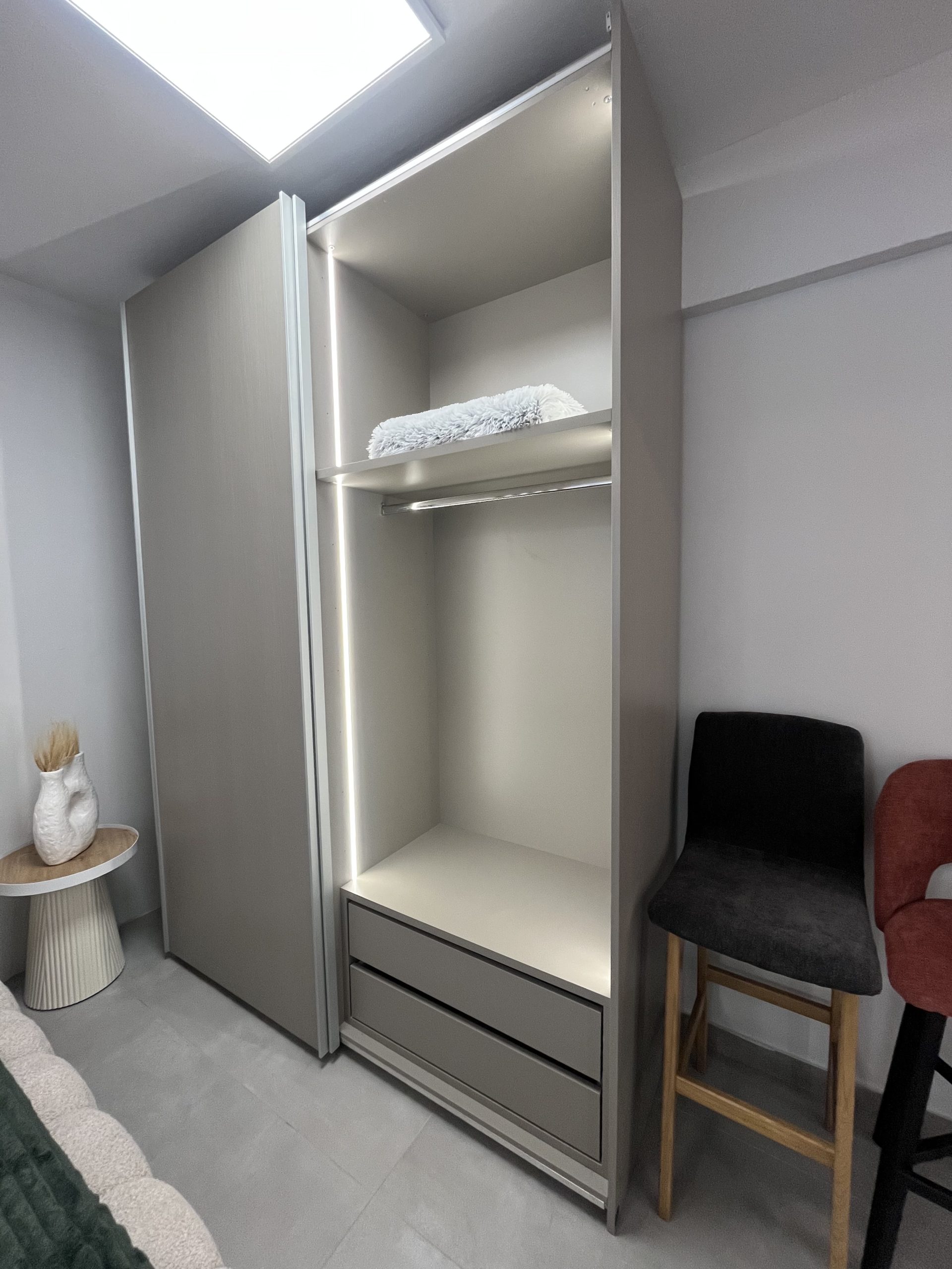 Sliding wardrobe
